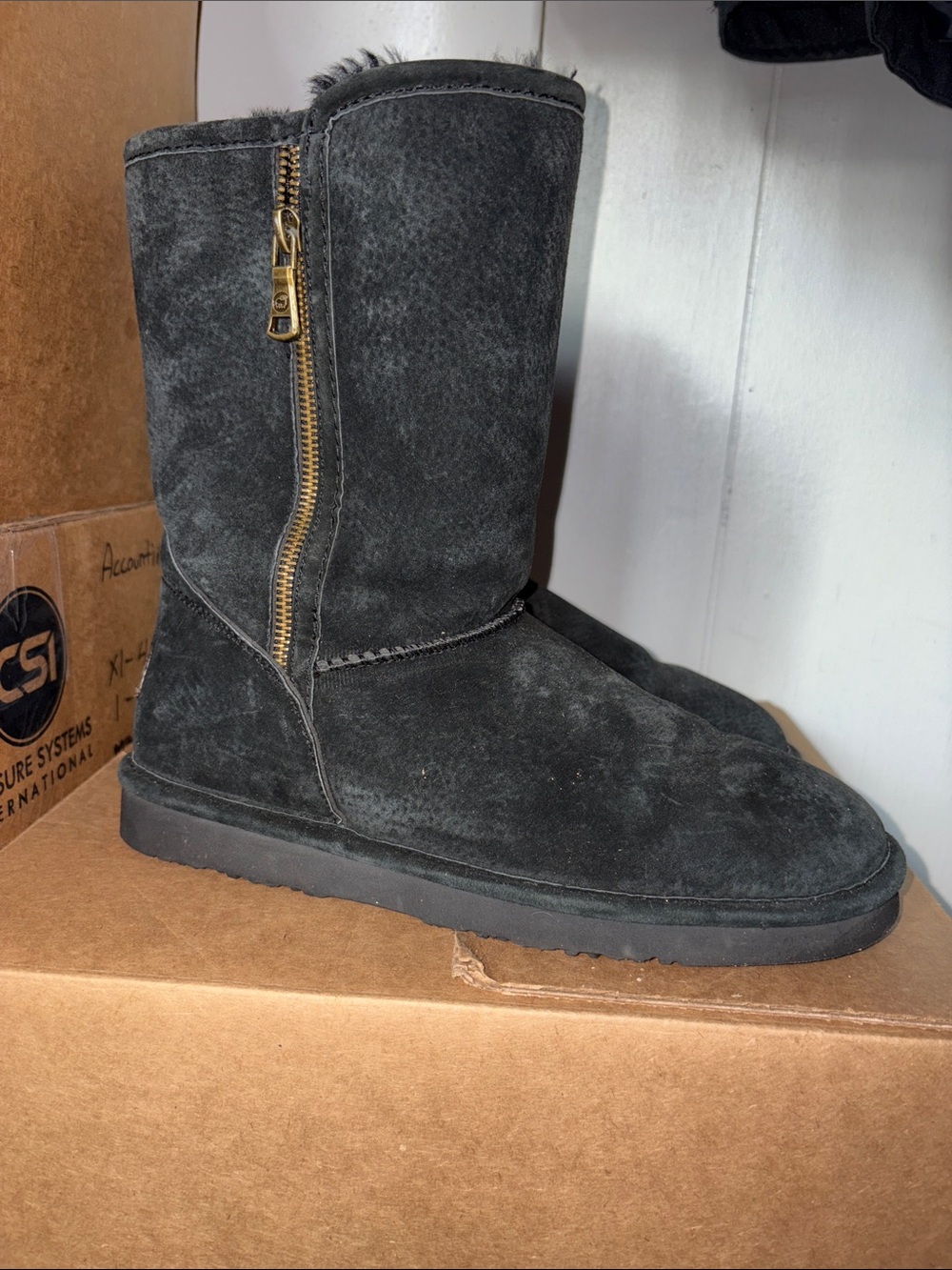 Lamo Black Suede Zip Boot size 8